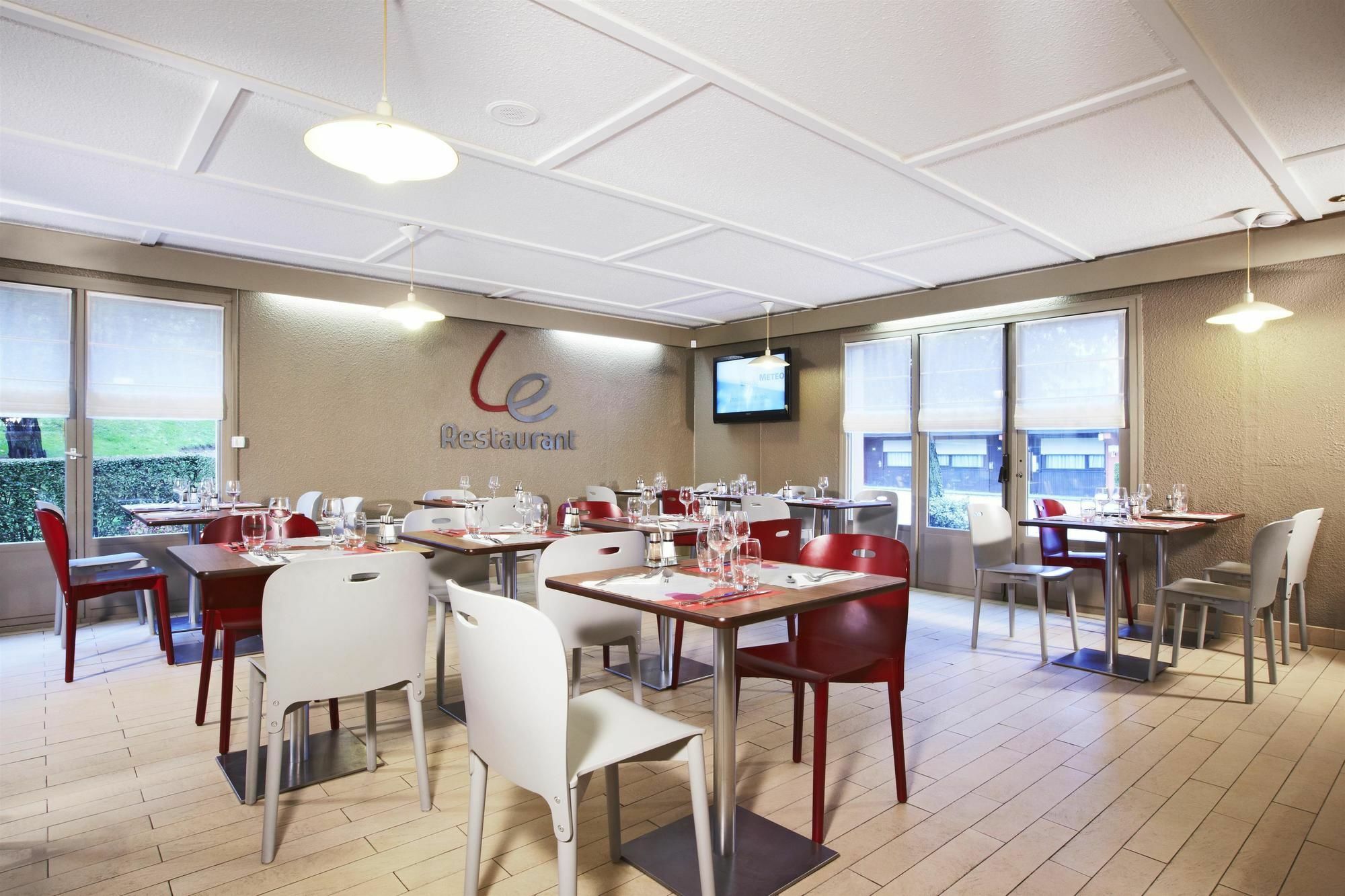 Kyriad Direct Saint-Dizier Exterior foto